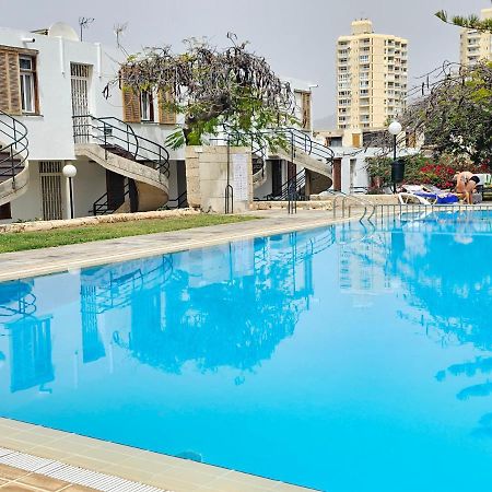 Holidays Beach & Pool ,Aircond , Las Americas 아로나 외부 사진