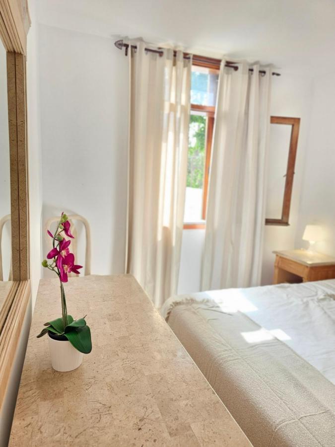 Holidays Beach & Pool ,Aircond , Las Americas 아로나 외부 사진