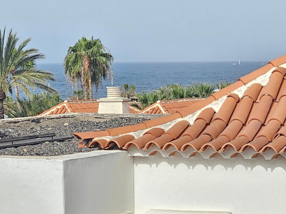 Holidays Beach & Pool ,Aircond , Las Americas 아로나 외부 사진