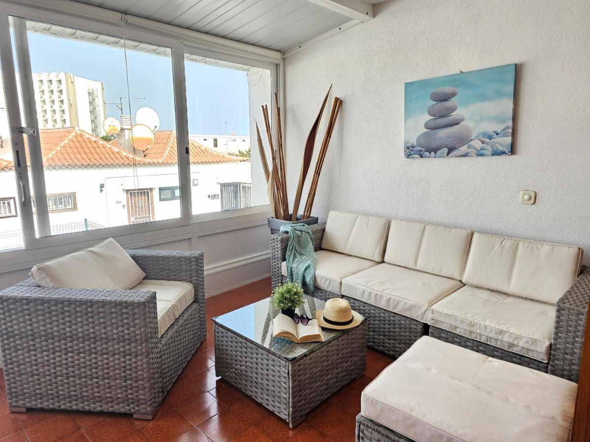 Holidays Beach & Pool ,Aircond , Las Americas 아로나 외부 사진